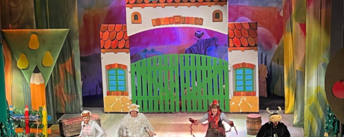 MIKOŁAJKOWY WYJAZD DO TEATRU KLAS I-III