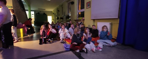 ŚWIĄTECZNY WIECZÓR FILMOWY